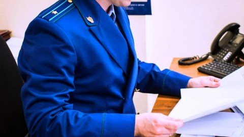 Прокурором Лебяжьевского района в суд направлено уголовное дело по факту незаконной рубки